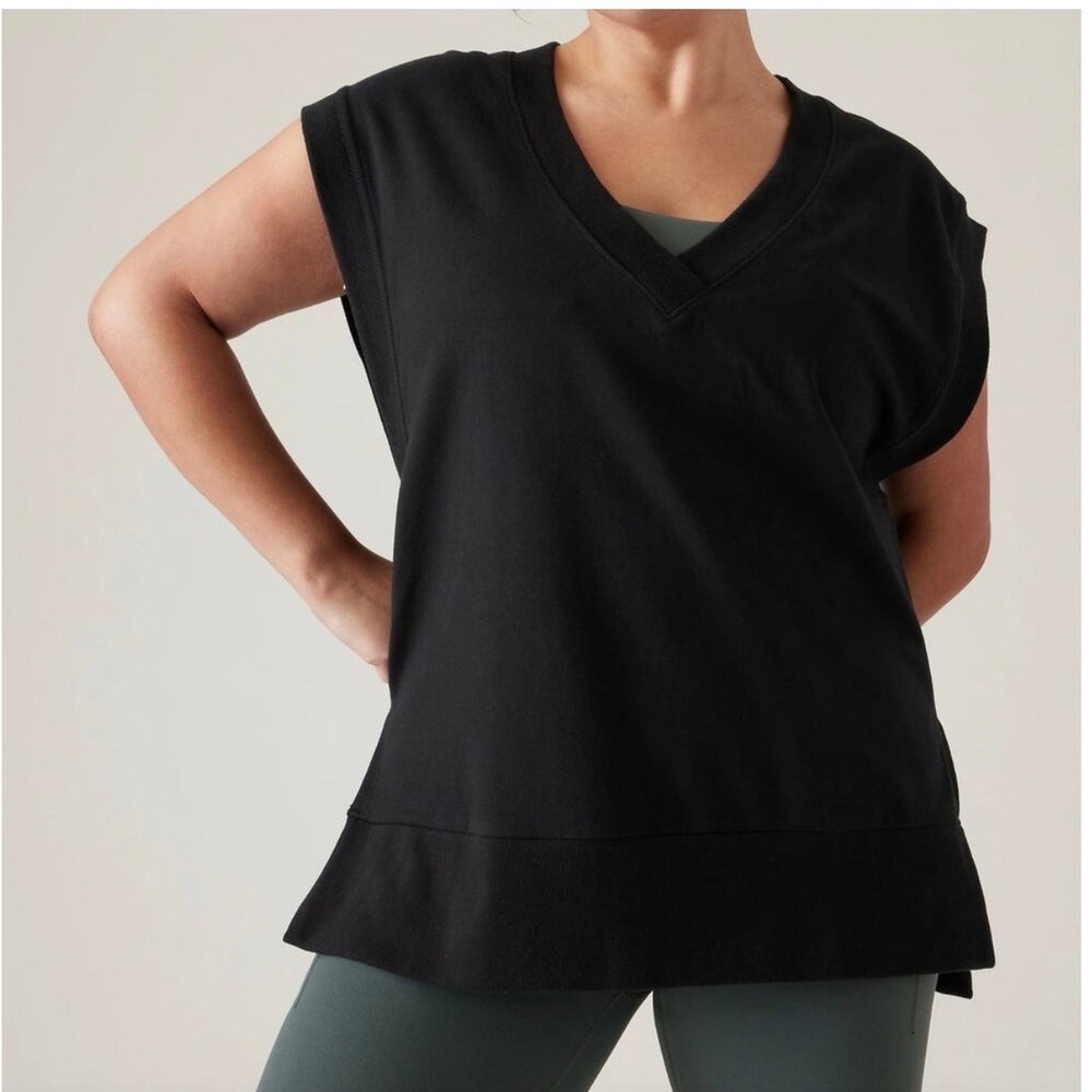 Athleta Coaster Luxe V-Neck Sweatshirt Vest Black Sleeveless Pullover Medium